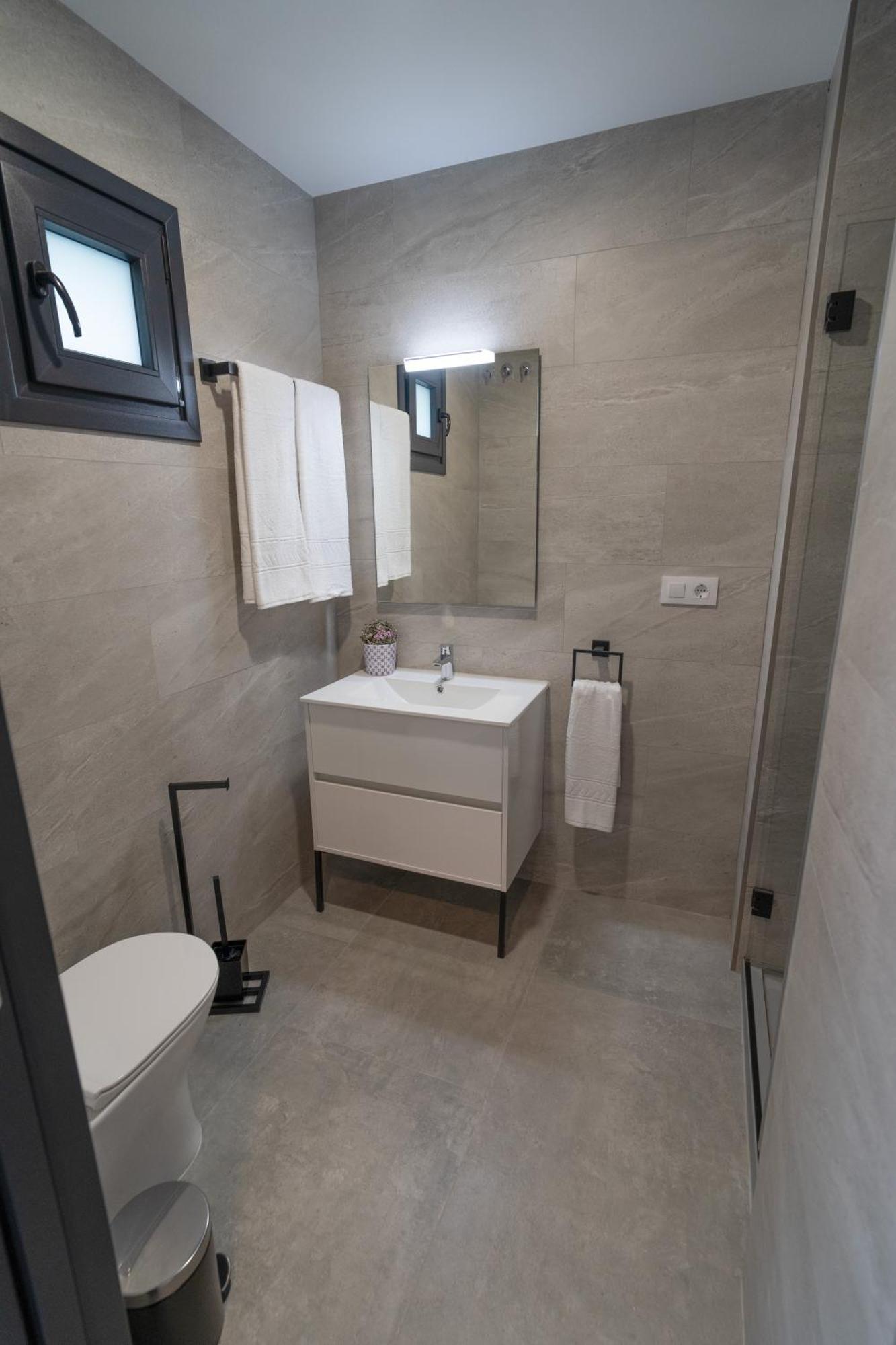 Riam Suites Apartamentos Los Palacios Y Villafranca Exterior foto